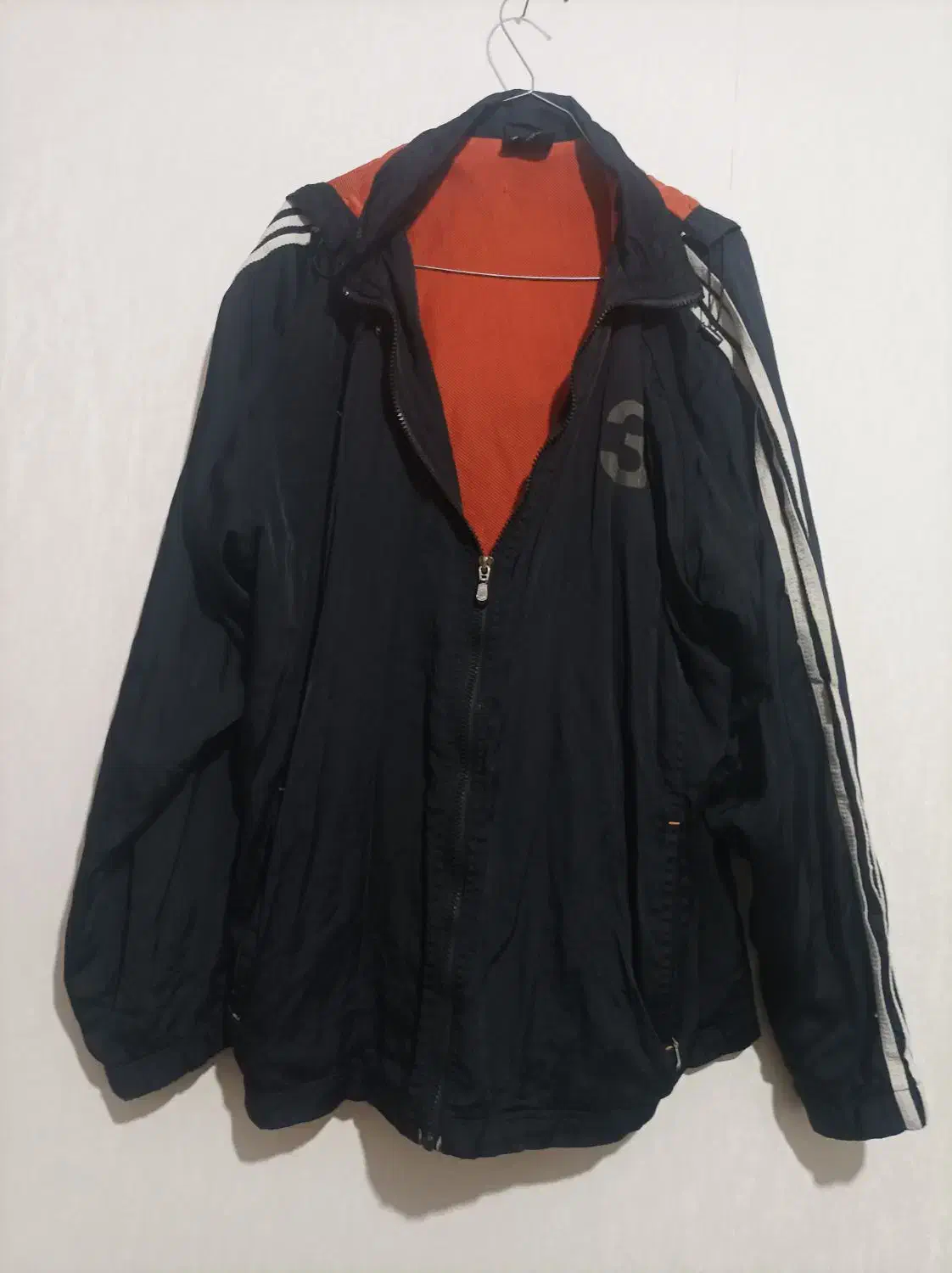 گرمکن وبادگیر|لباس|شیراز, کاراندیش|دیوار