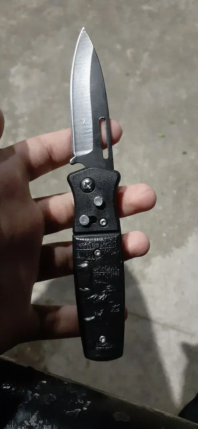 چاقو|کلکسیون اشیاء عتیقه|پاکدشت, حصار امیر|دیوار