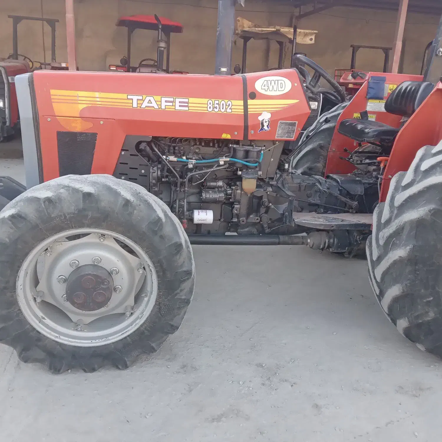 تراکتور‌تافه|خودرو سنگین|مهاجران, |دیوار