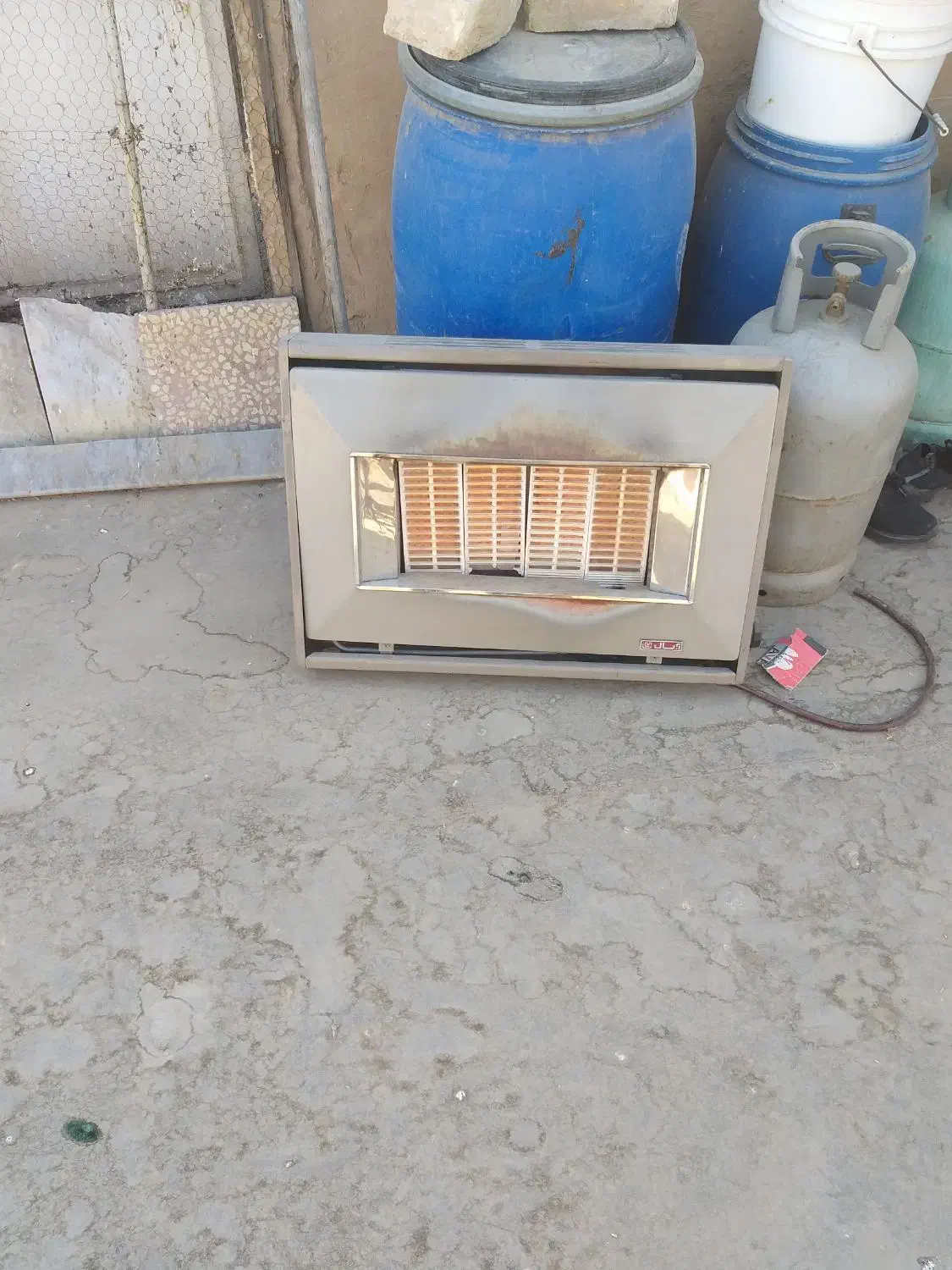 بخاری دیواری|بخاری، هیتر، شومینه|قم, نیروگاه|دیوار