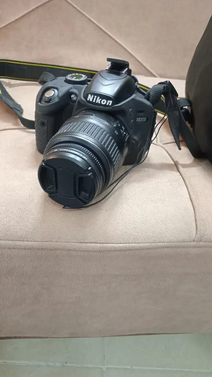 دوربین عکاسی و فیلم برداری حرفه ای نیکون ۳۲۰۰|دوربین عکاسی و فیلمبرداری|اصفهان, بهارستان|دیوار