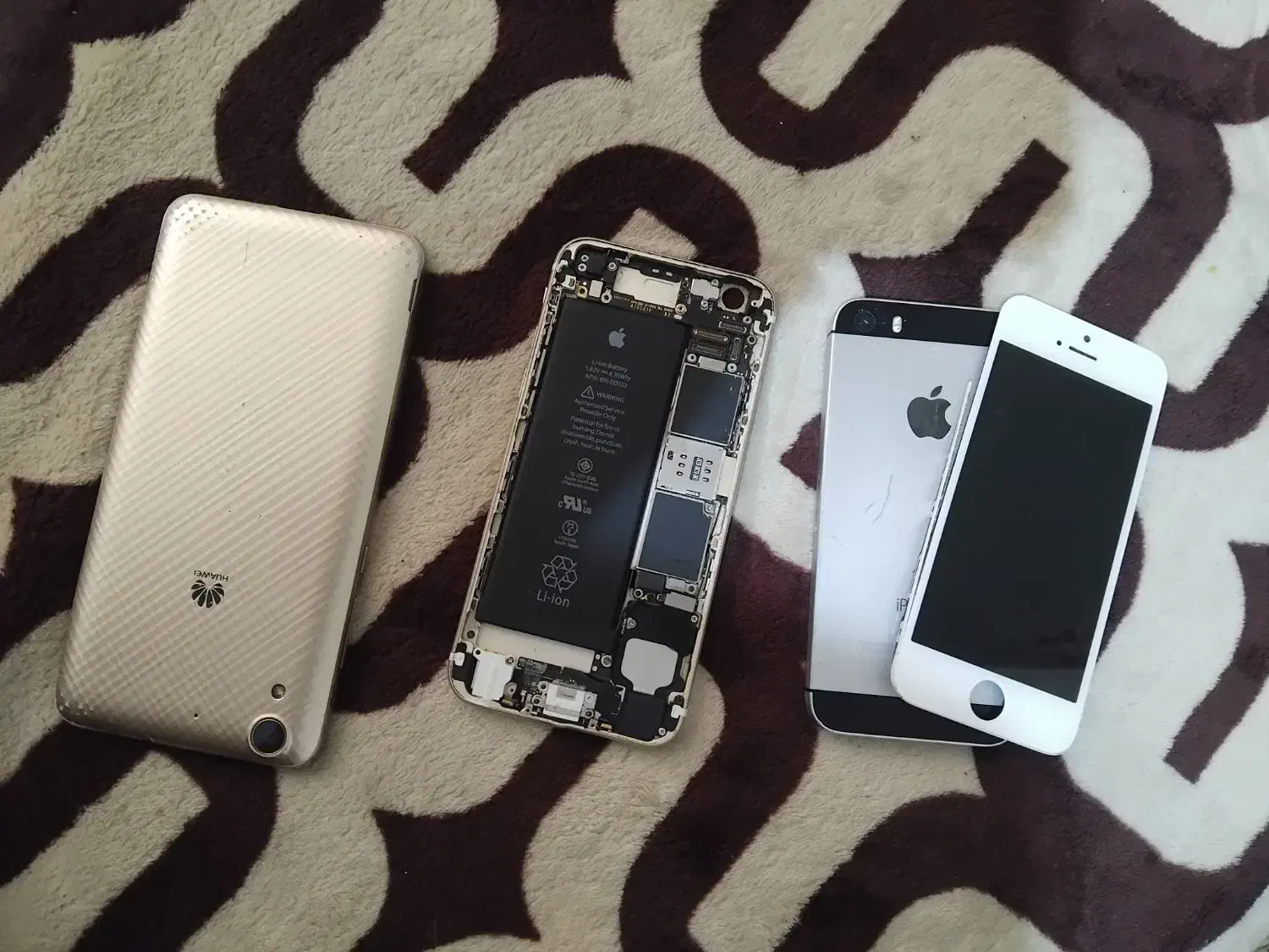 تعدادی گوشی سالم و نیاز به تعمیر|موبایل|تهران, بریانک|دیوار