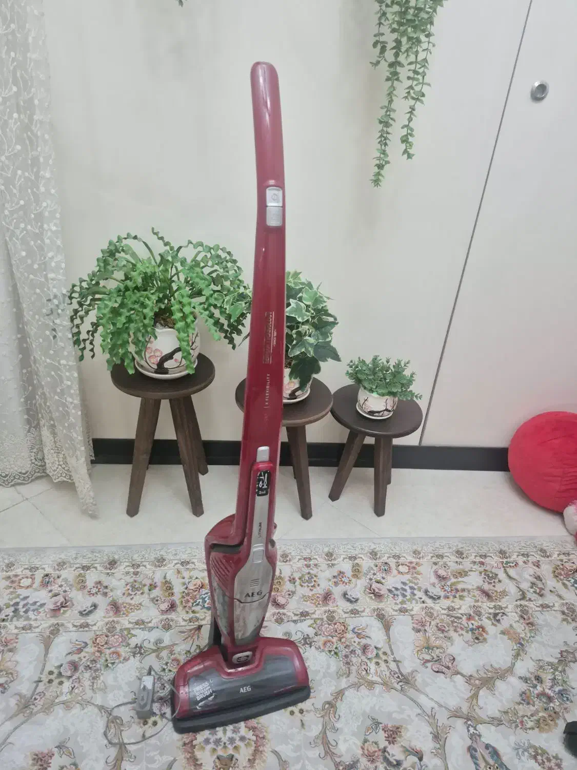 جارو شارژی آاگ AEG مدل cx7|جاروبرقی، جارو شارژی، بخارشو|تهران, افسریه جنوبی|دیوار
