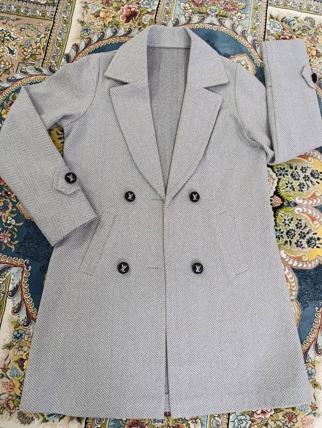 پالتو نو سایز۴۰،۴۲ معاوضه با پالتو بلند شیک|لباس|شاهرود, |دیوار