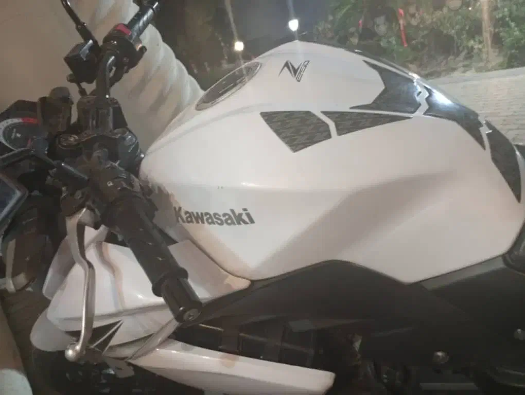 موتور کاوازوکی zxr250cc|موتورسیکلت|تهران, میدان ولیعصر|دیوار
