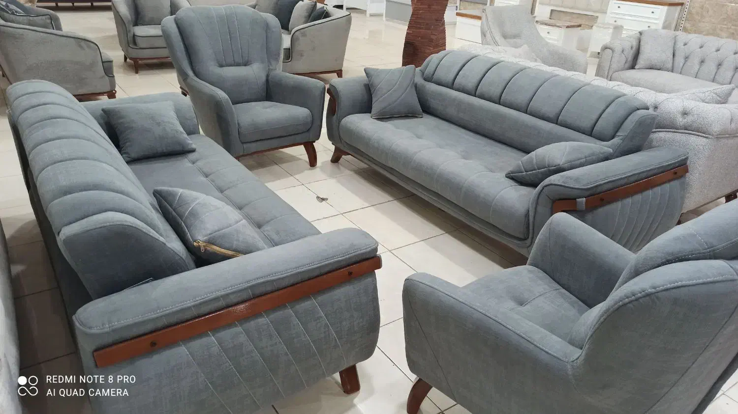 شرایط نقد واقساط. روبه روی دفتر امام جمعه قدیمی|مبلمان خانگی و میز عسلی|لردگان, |دیوار