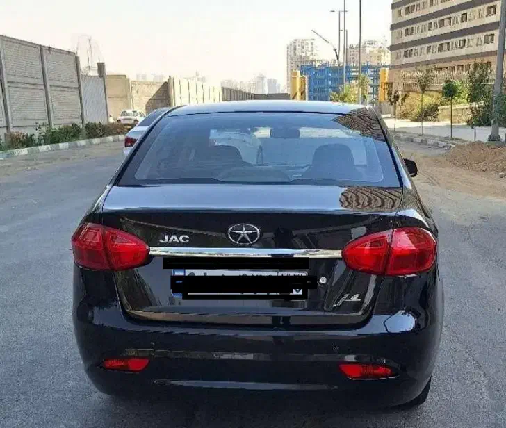 جک j4 آپشنال 1402|خودرو سواری و وانت|تبریز, |دیوار