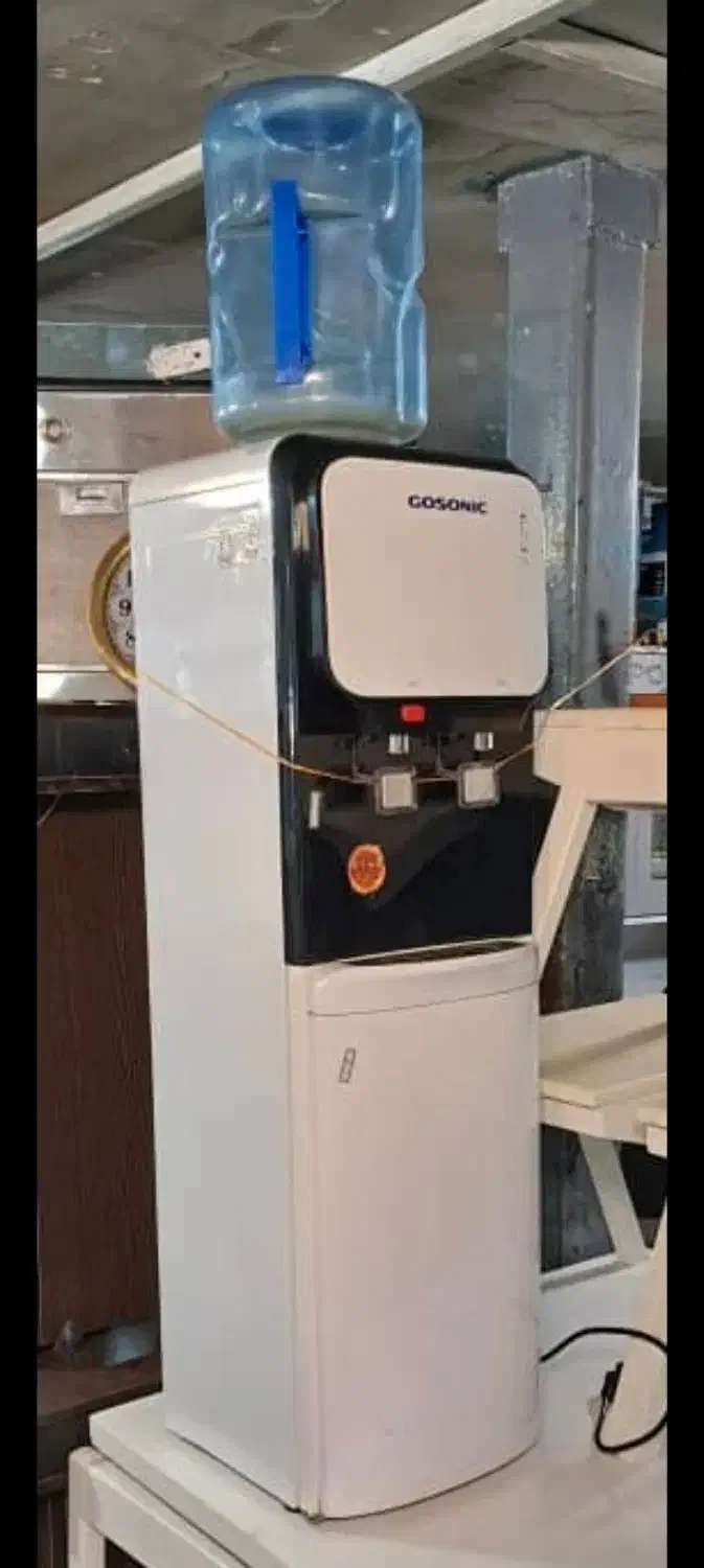 آبسردکن یخچال دار ایستاده|آب‌سردکن و تصفیه آب|سقز, |دیوار