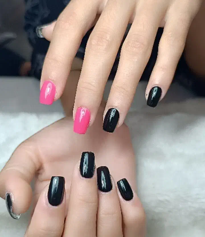 ناخنکار|خدمات آرایشگری و زیبایی|قوچان, |دیوار