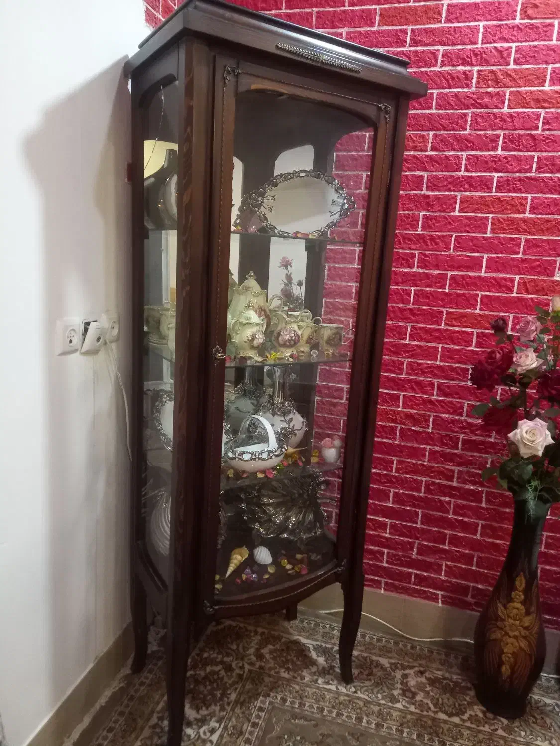 بوفه قهوه ای چوب راش|بوفه، ویترین، کنسول|تربت جام, شهرک آزادگان|دیوار