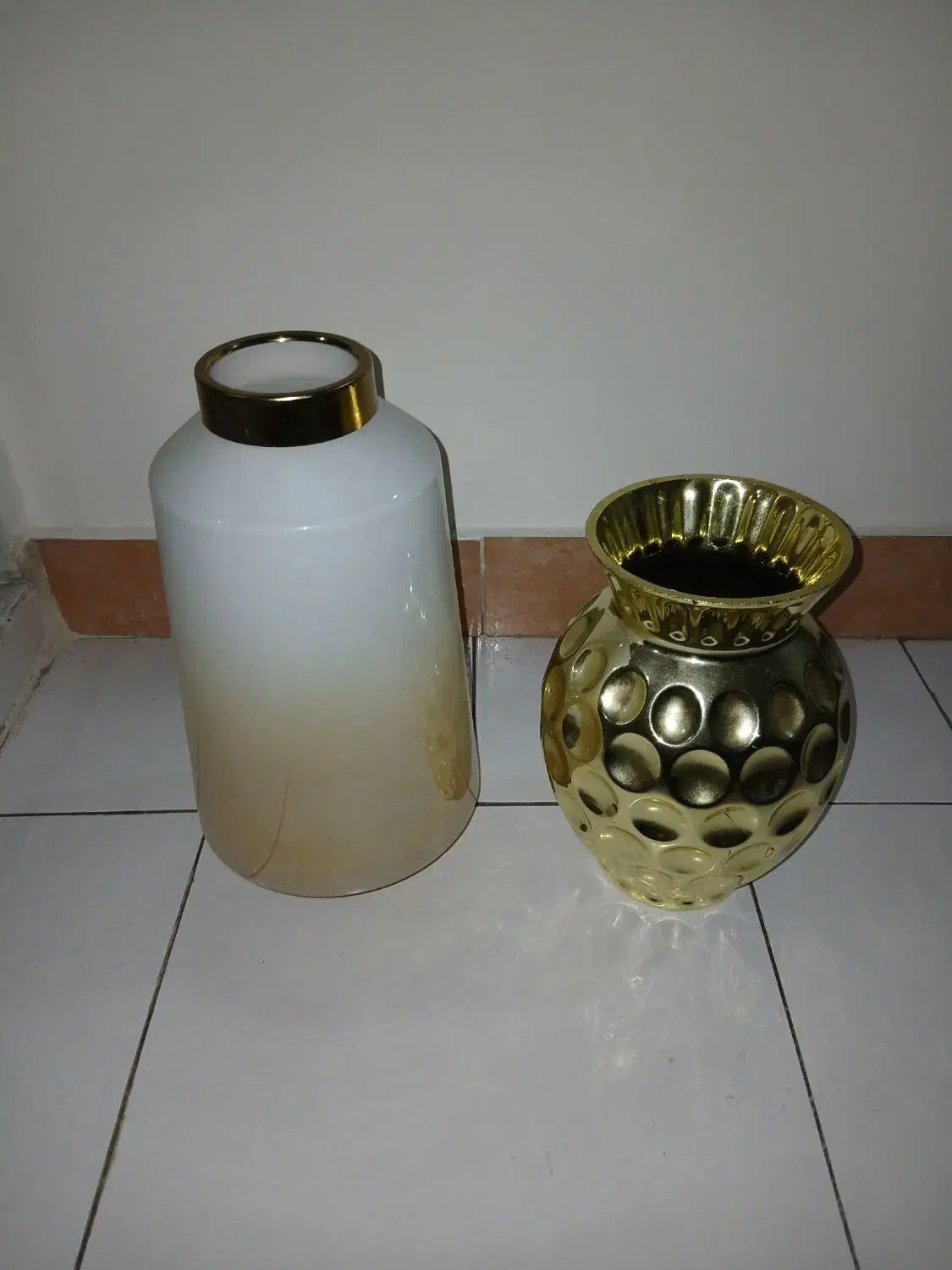 گلدان شیشه ای جدید رنگ ثابت|گل مصنوعی|تهران, مشیریه|دیوار