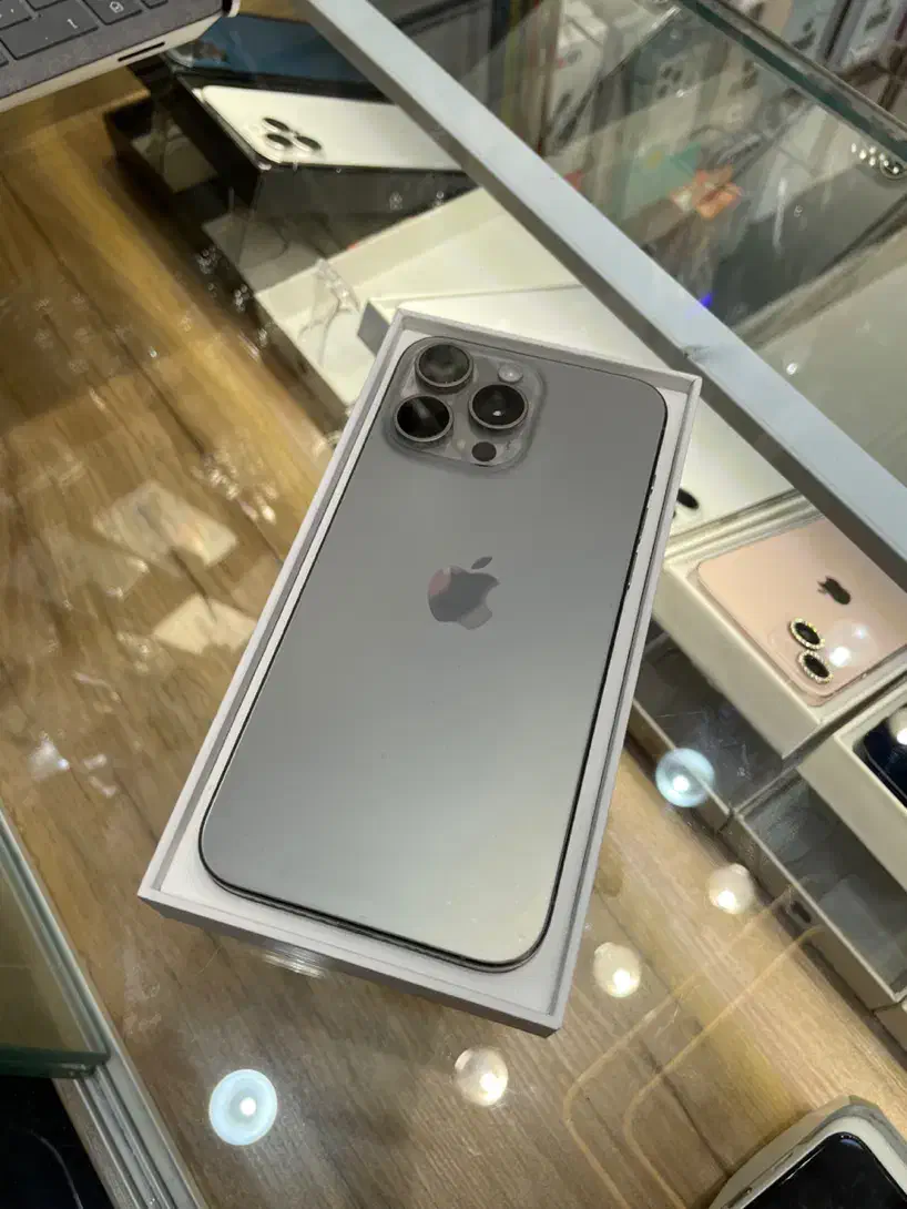 ۱۵ پرومکس|موبایل|مشهد, استاد یوسفی (شهرک غرب)|دیوار