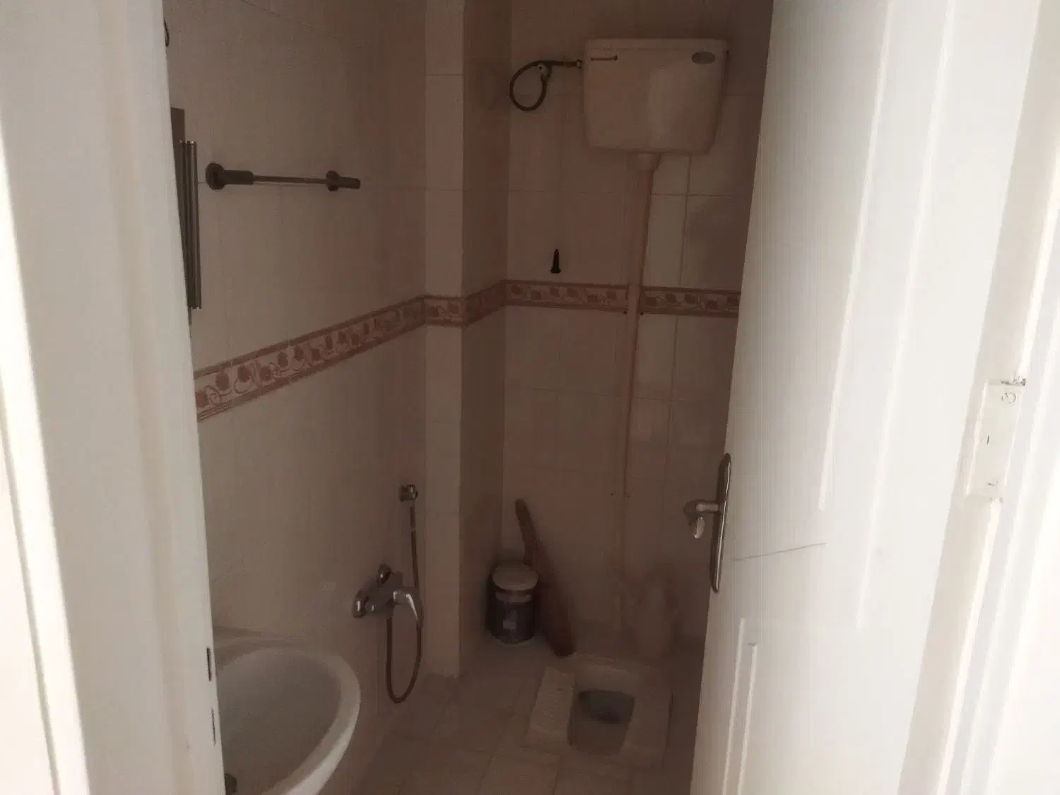 واحد 130متری سه خوابه