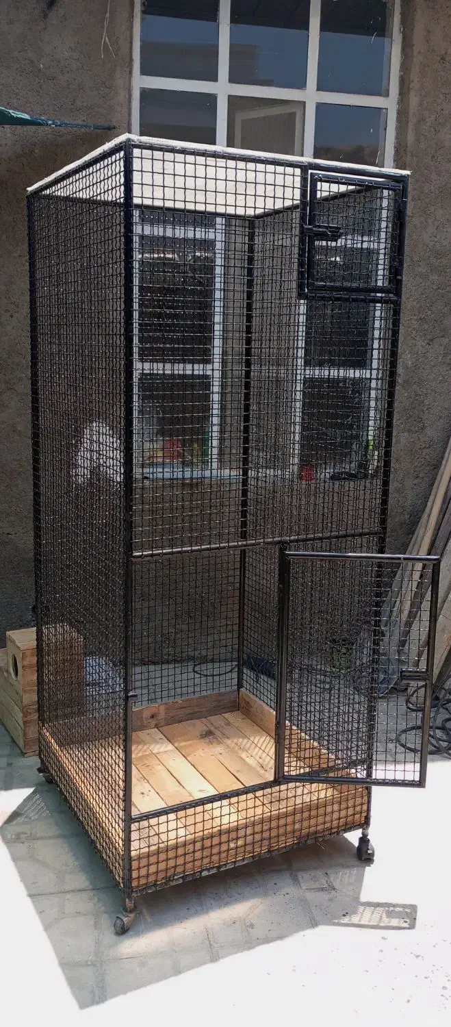 قفس بزرگ.|لوازم جانبی حیوانات|فسا, |دیوار