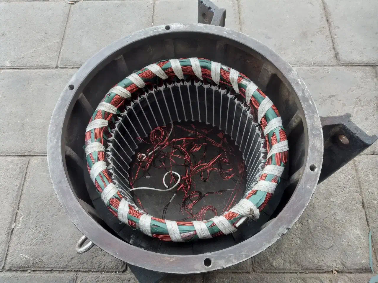 سیم پیچی انواع الکترو موتور/دینام|خدمات پیشه و مهارت|رفسنجان, |دیوار