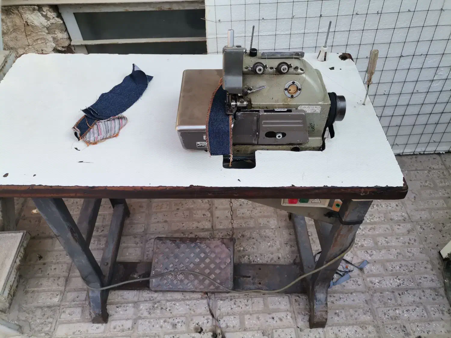 زیگزال سردوز جوکی|چرخ خیاطی و ریسندگی|قرچک, میرزائی شمالی|دیوار