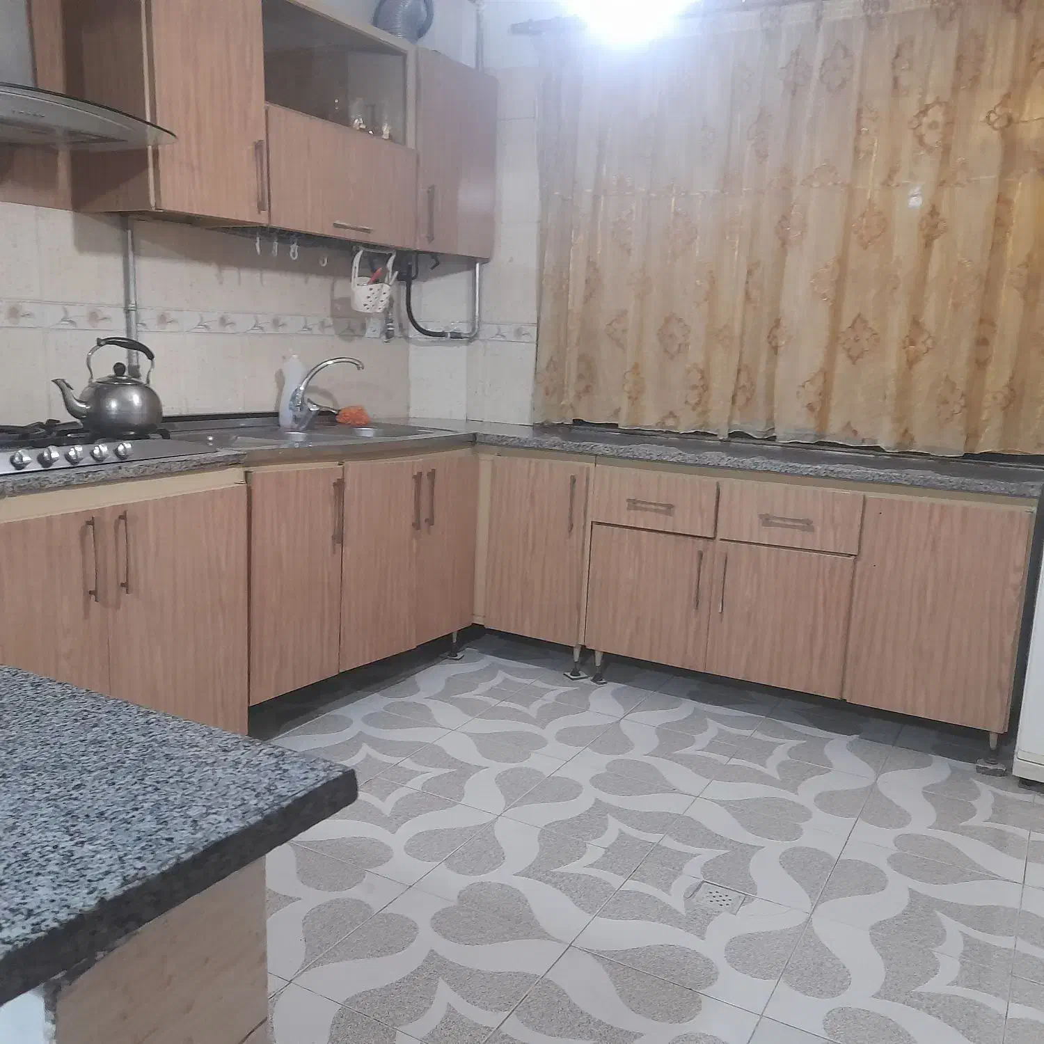 سوئیت بسیار تمیز با تمام امکانات|اجارهٔ کوتاه‌مدت آپارتمان و سوئیت|سبزوار, قصبه غربی|دیوار