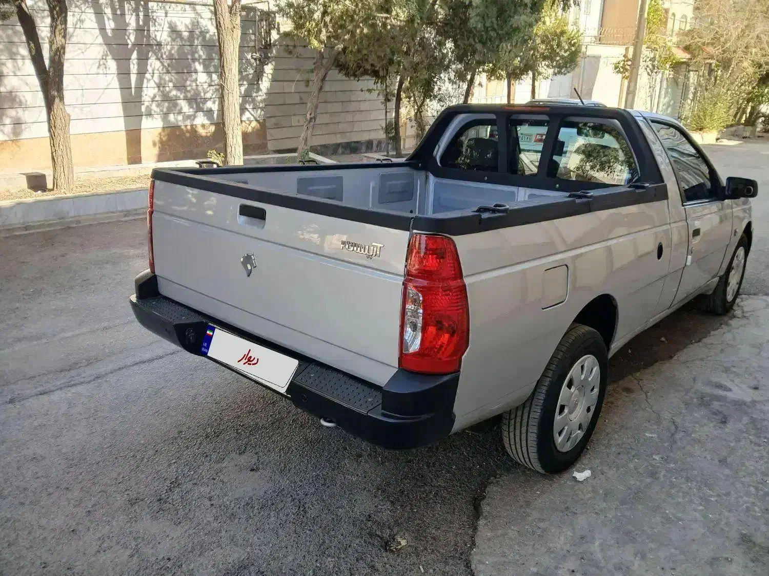 آریسان ۲|خودرو سواری و وانت|بروجرد, |دیوار