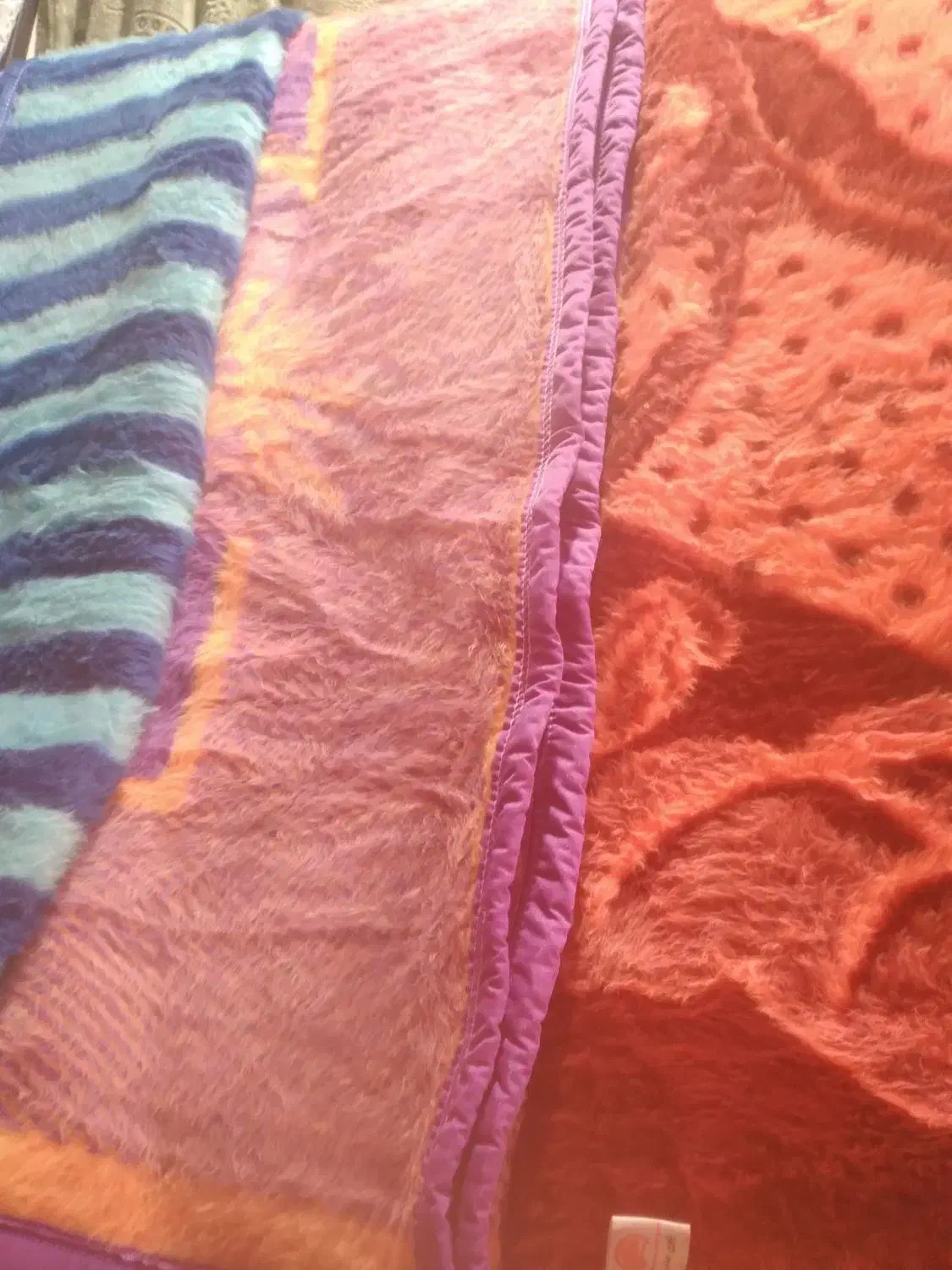 پتو (زیر)مینک یک نفره صدف با کیفیت عالی|رختخواب، بالش، پتو|کوهدشت, |دیوار