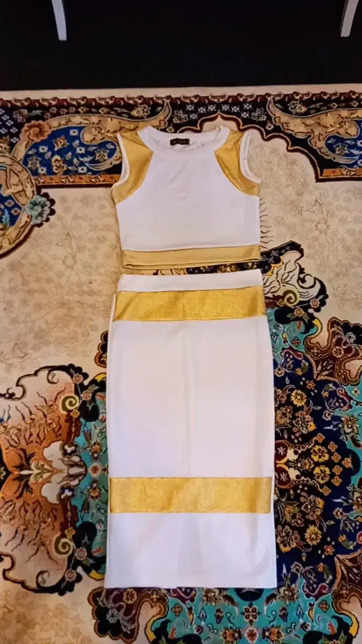 لباس|لباس|ملایر, |دیوار