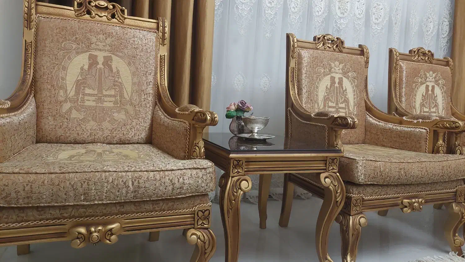 مبلمان و غذا خوری|مبلمان خانگی و میز عسلی|شاهین‌شهر, فیض|دیوار