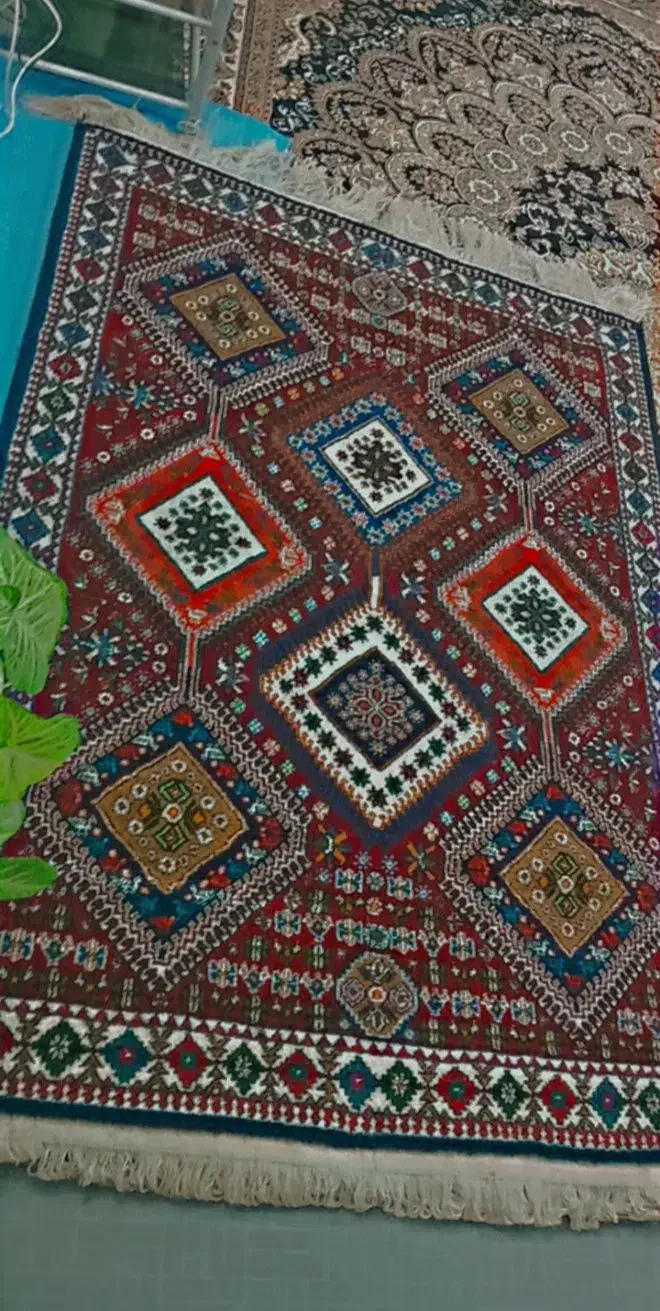 قالی دستباف|فرش|سمیرم, |دیوار