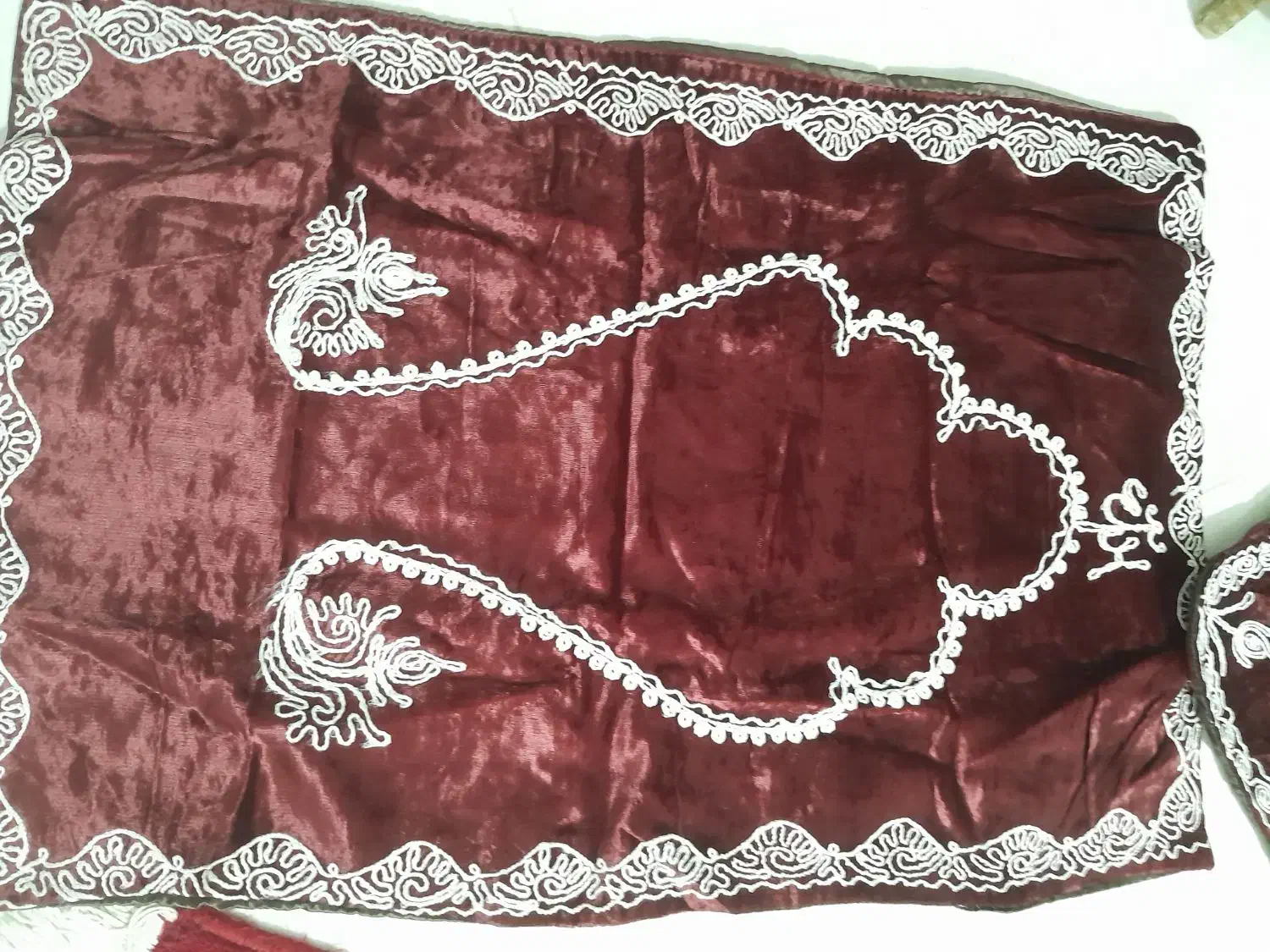 جا نماز دست دوز قدیمی|کلکسیون اشیاء عتیقه|شیروان (خراسان), |دیوار