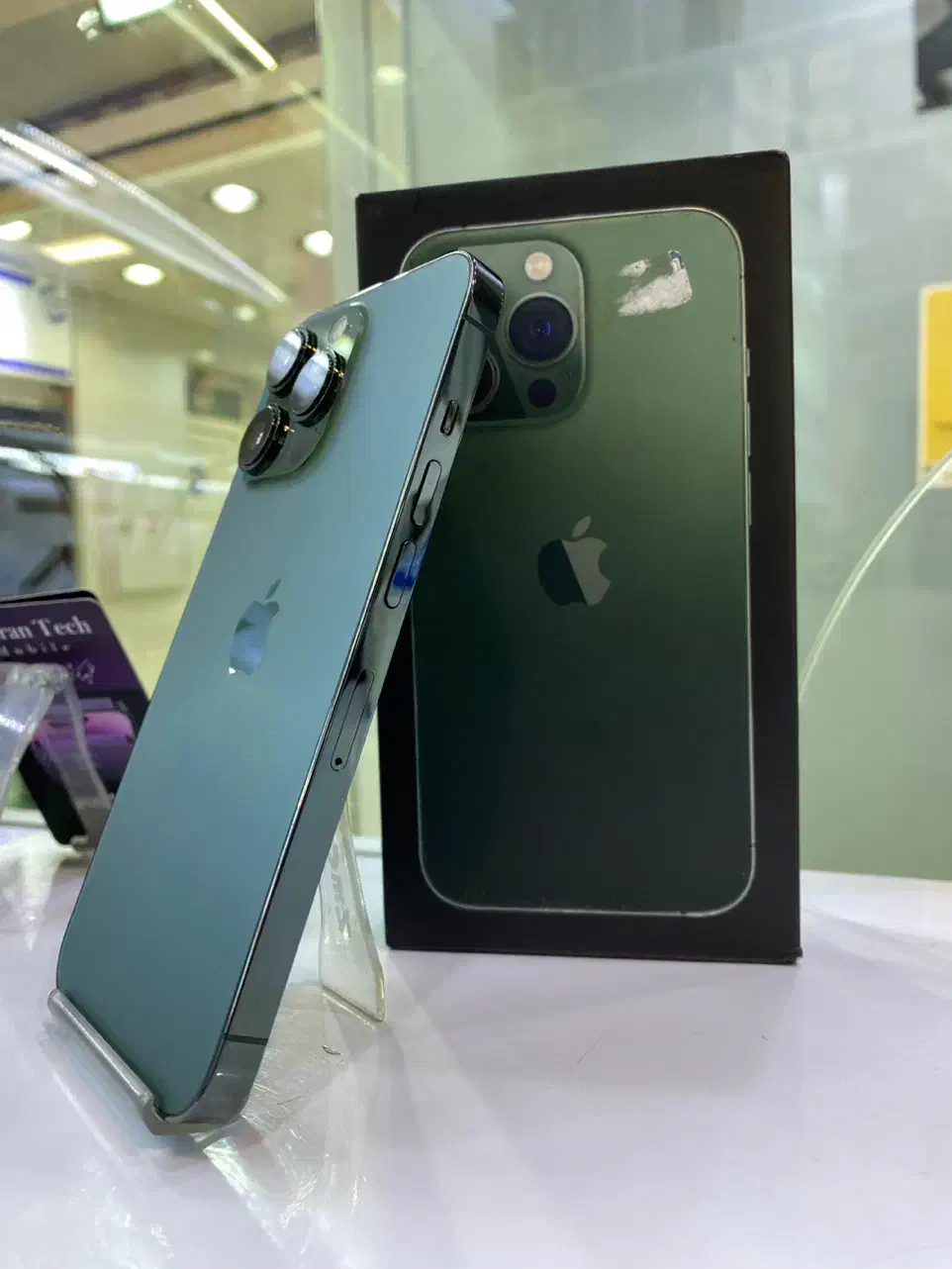iphone 13 pro سبز در حد نو دو سیم|موبایل|تهران, نصرت|دیوار