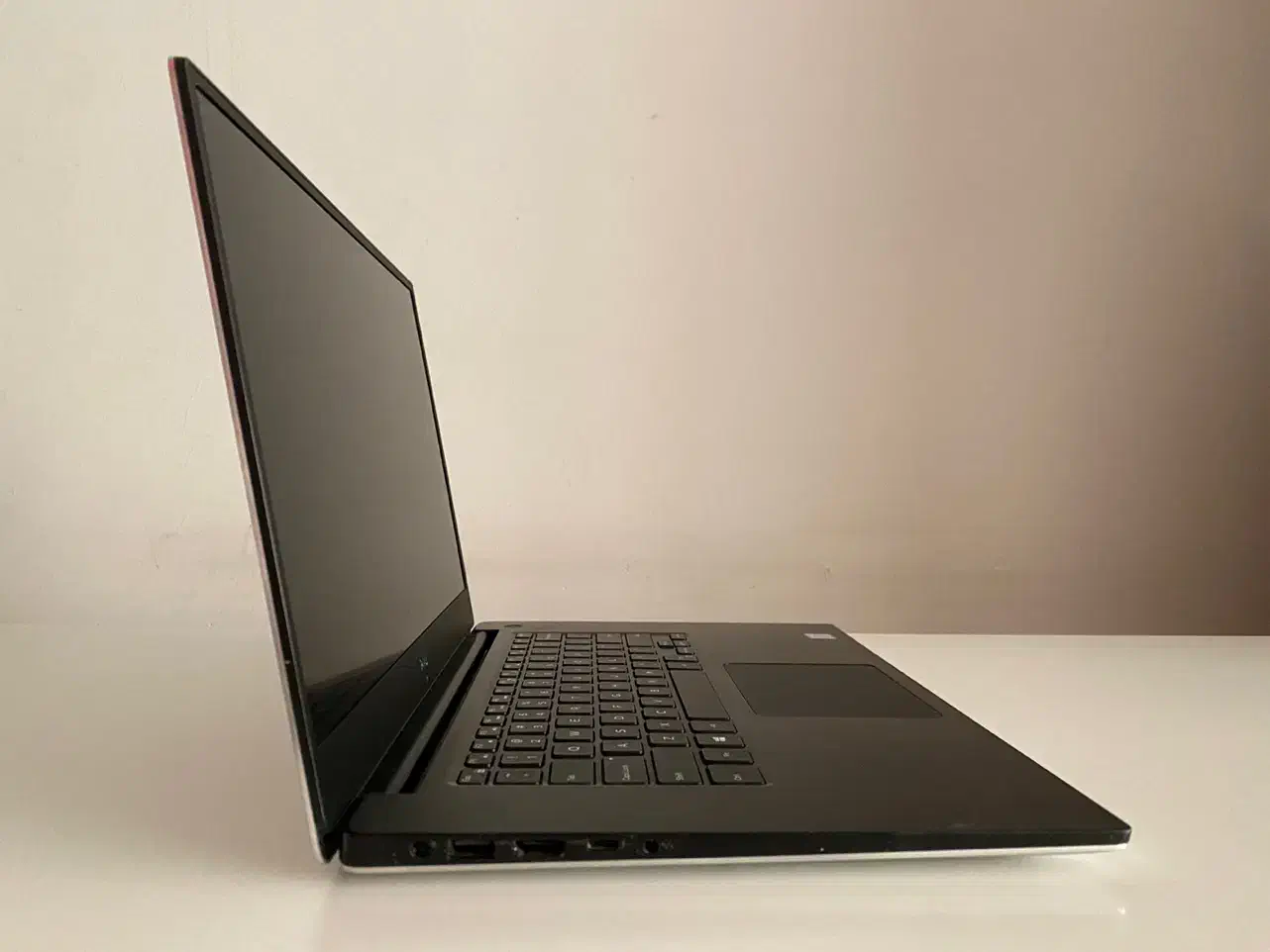 لپ تاپ Dell XPS 15 9570|رایانه همراه|همدان, |دیوار