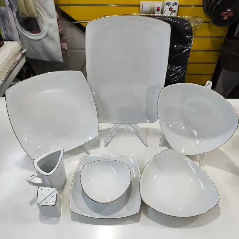 سرویس ۶نفره مارک پردیس کاشان|ظروف سرو و پذیرایی|اهواز, کوی مندلی(سه راه خرمشهر)|دیوار