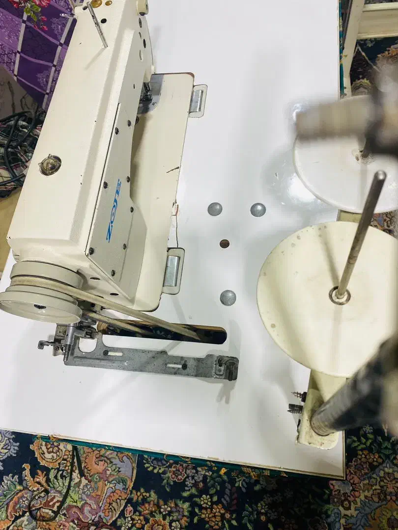 چرخ زوجی|چرخ خیاطی و ریسندگی|سراوان, |دیوار