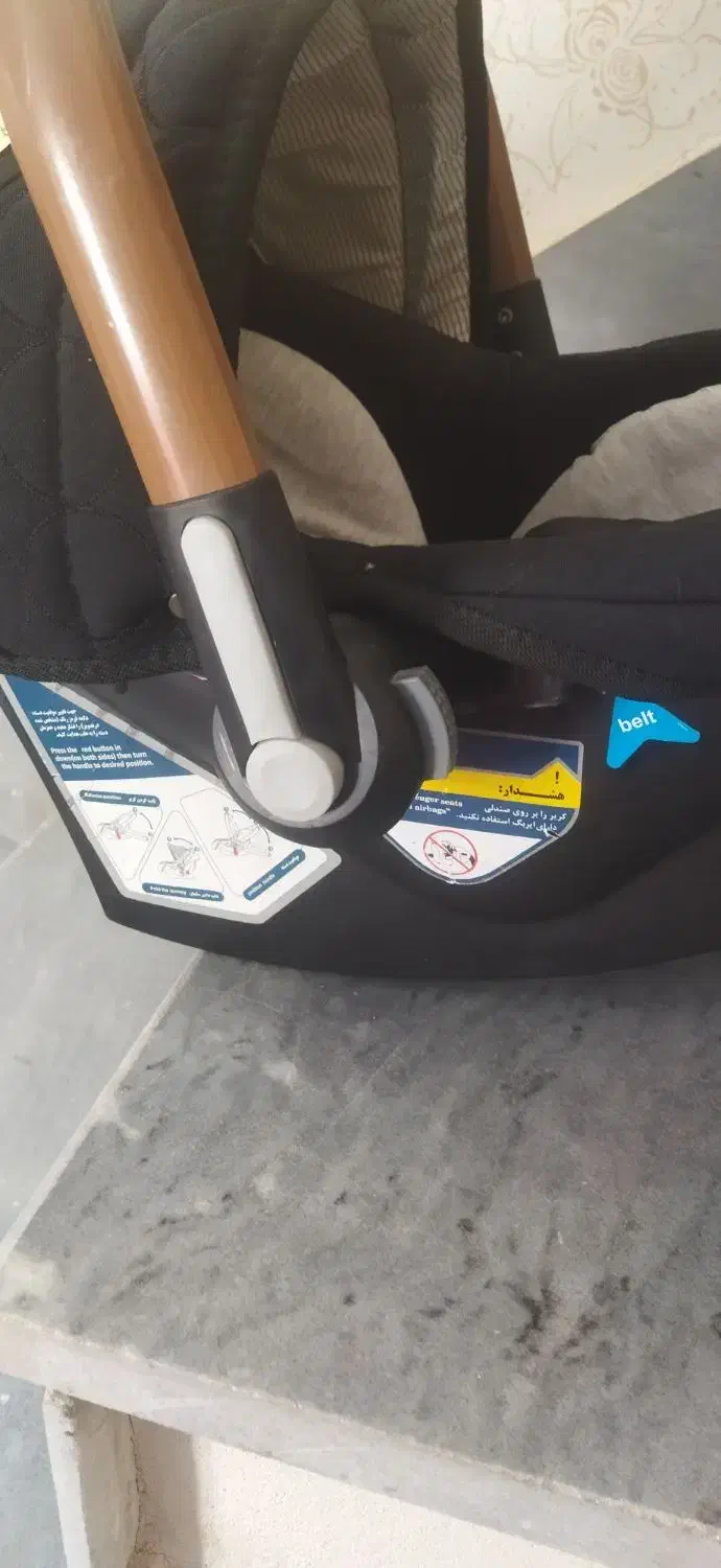 صندلی بچه|تخت و صندلی بچه|اسلامآباد غرب, |دیوار