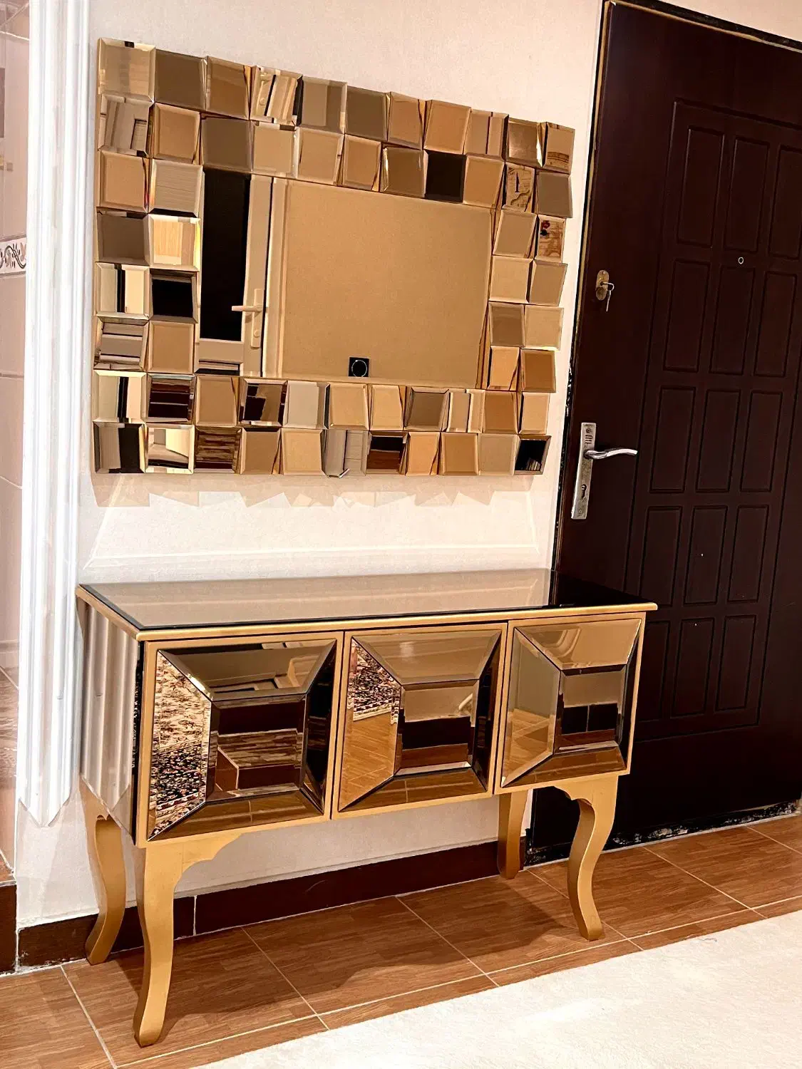 آینه و کنسول مولوکولی|بوفه، ویترین، کنسول|مهاباد (آذربایجان غربی), |دیوار