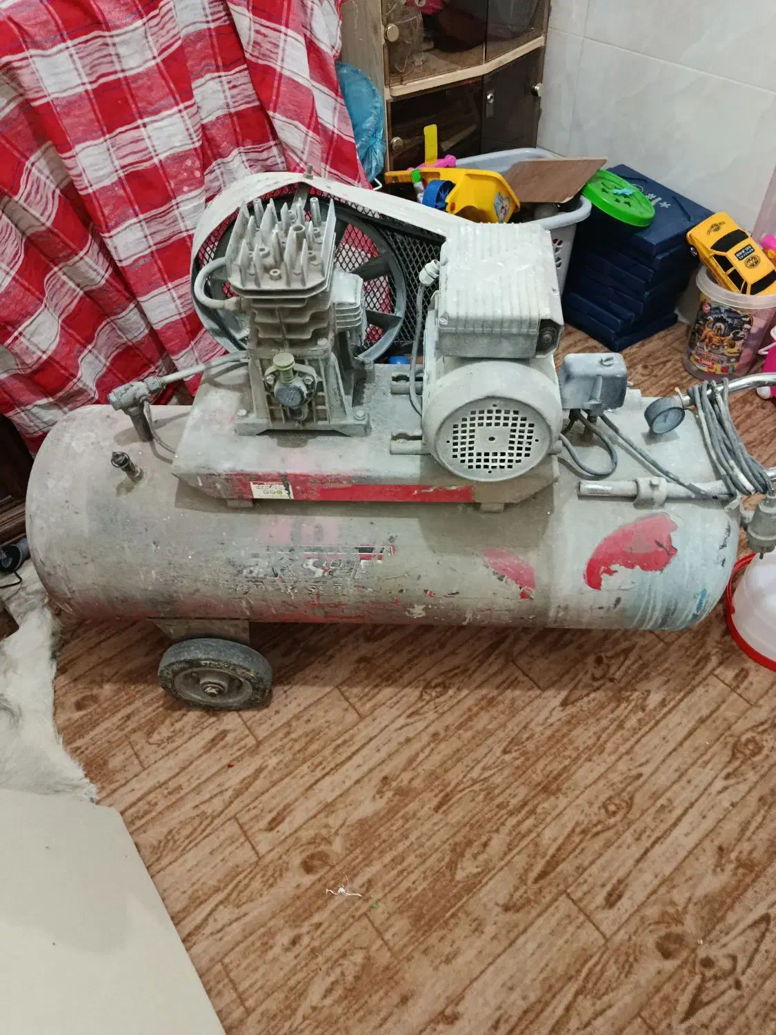 پمپ باد ۱۵۰ لیتری|ماشینآلات صنعتی|محمدشهر, علی آباد گونه|دیوار