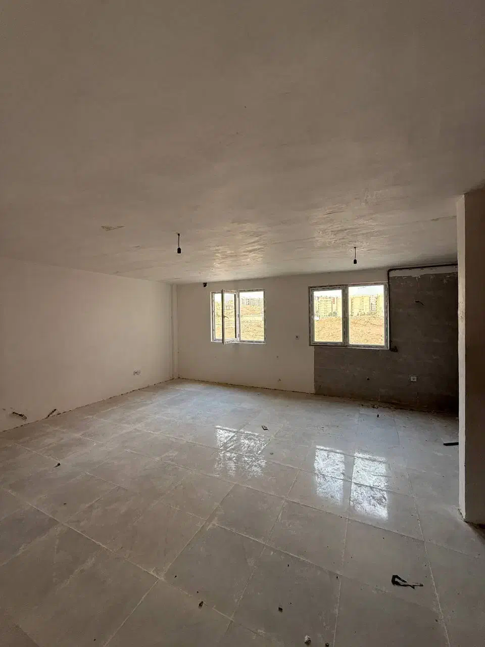 ۱۰۰ متری نوساز/ شخصی ساز/تهاتر با ملک وخودرو سواری|فروش آپارتمان|هشتگرد, شهرک پامچال|دیوار