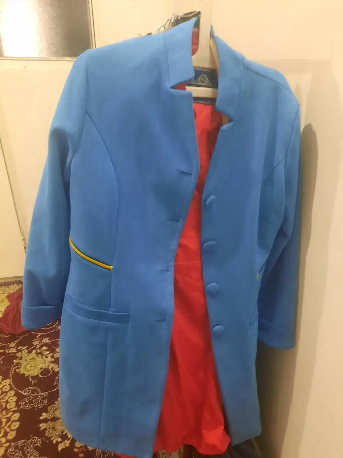 لباس|لباس|ری, حمزه‌آباد|دیوار