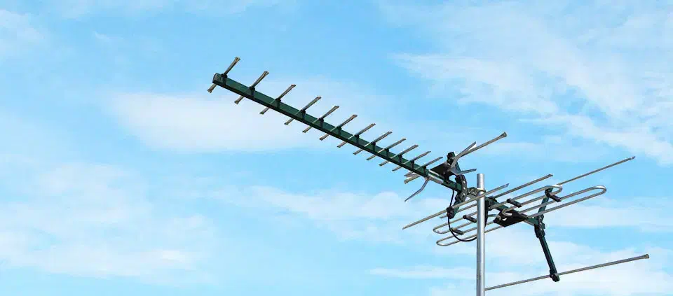 نصاب انواع آنتن تلویزیون و دیجیتال در شاهین شهر|خدمات پیشه و مهارت|شاهینشهر, خانه کارگر|دیوار