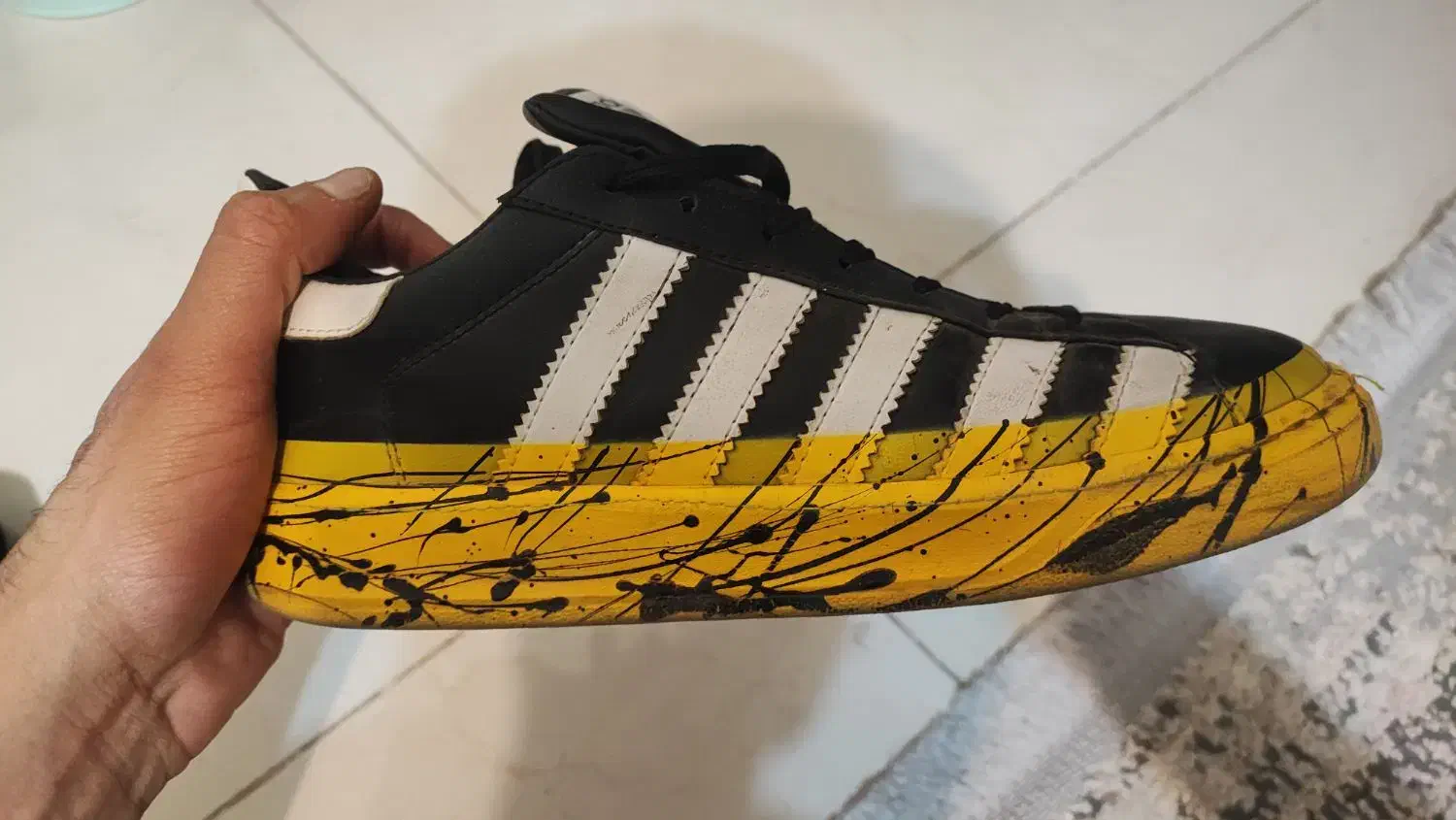 کتونی اسپرت آدیداس مشکی نارنجی|کیف، کفش، کمربند|اصفهان, هزارجریب|دیوار