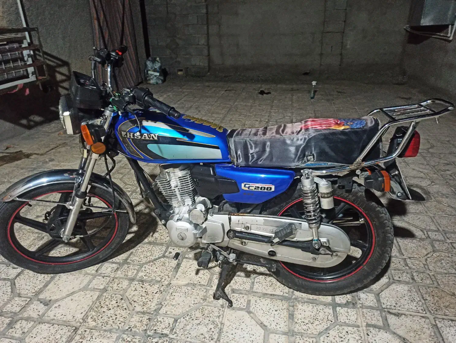 200احسان1402|موتورسیکلت|کهنوج, |دیوار