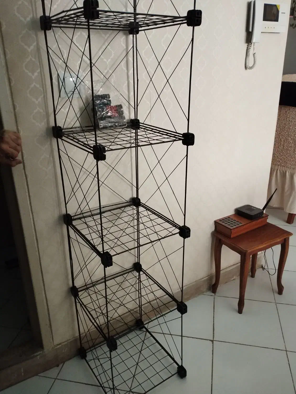 قفسه|کتابخانه، شلف، قفسه‌های دیواری|تهران, باغ فیض|دیوار