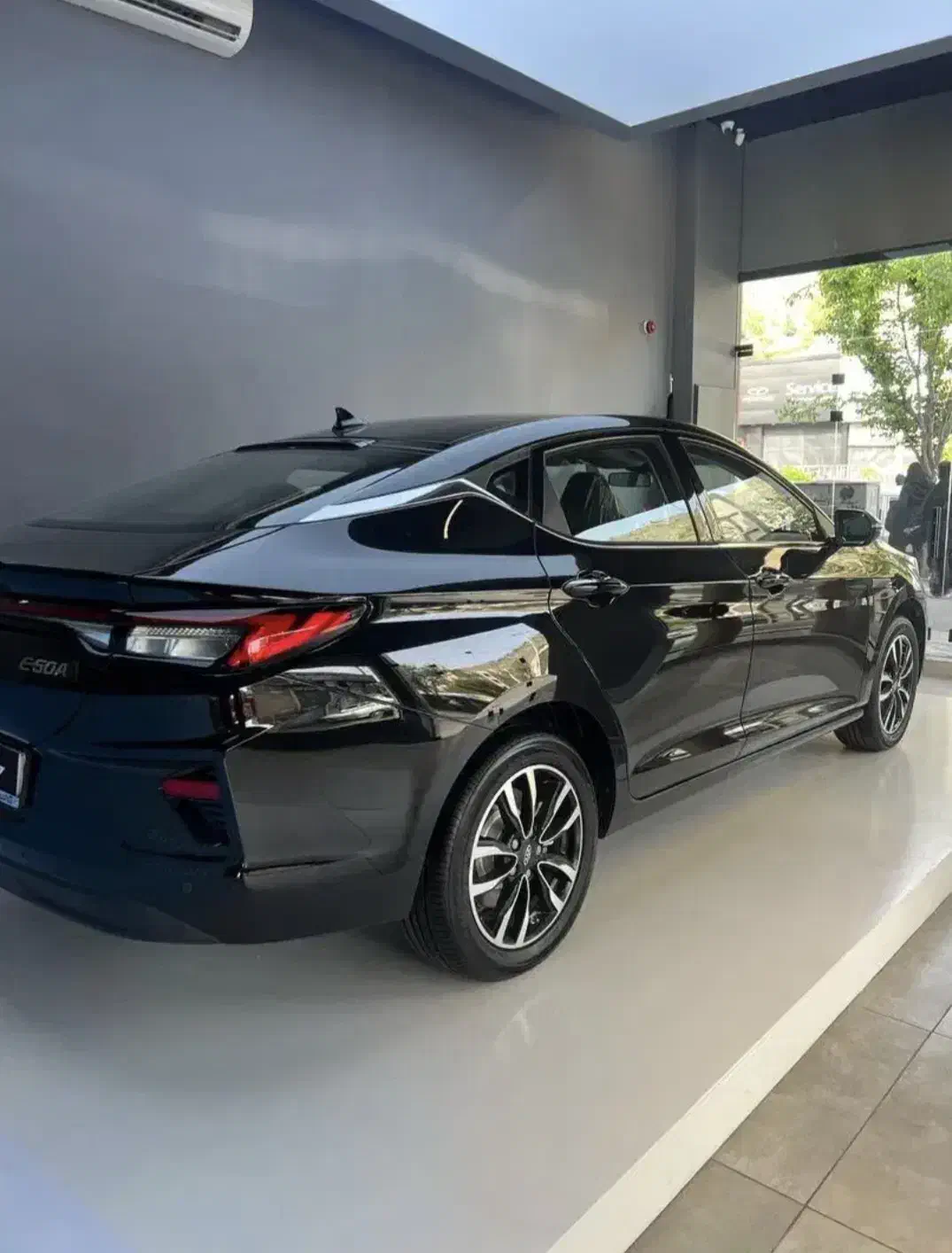 برقی kmc j7. مدل 2024 گارانتی فعال|خودرو سواری و وانت|مشهد, الهیه|دیوار