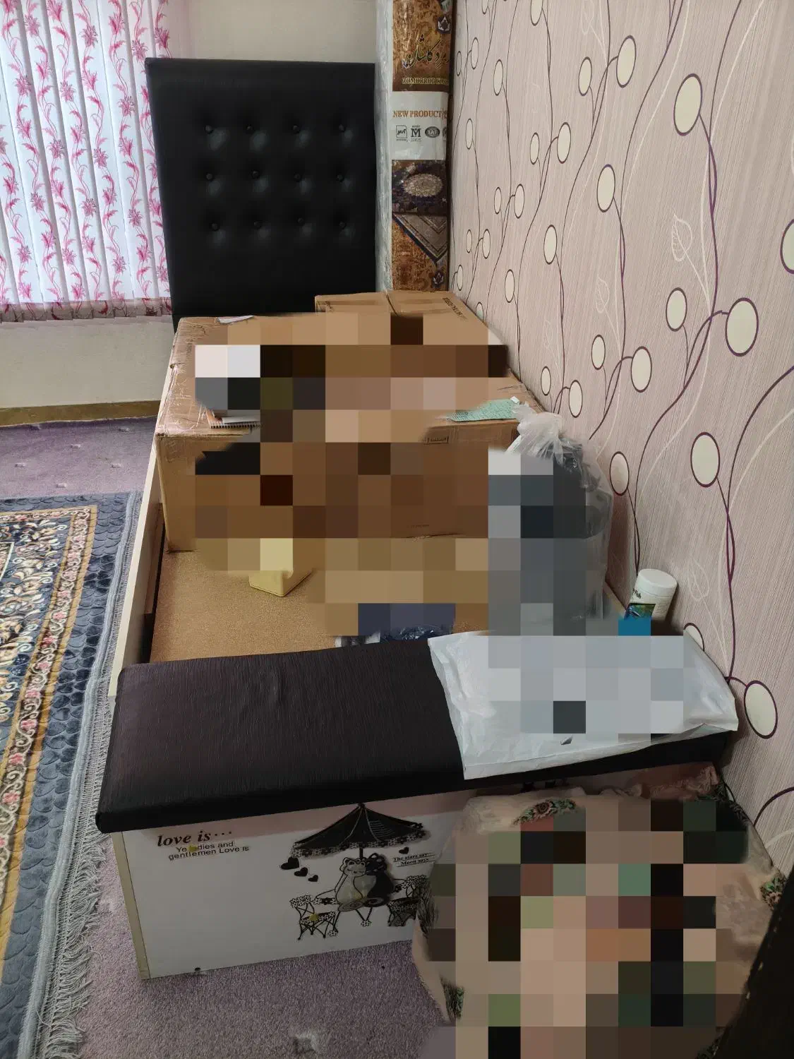 تخت یک نفره|تخت و سرویس خواب|شیراز, درکی|دیوار