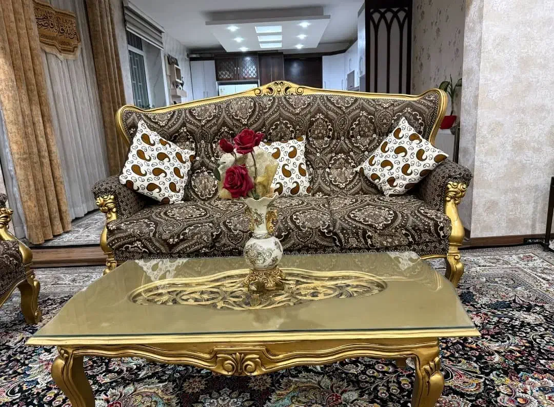 مبل 9 نفره سلطنتی با کیفیت|مبلمان خانگی و میز عسلی|دورود, |دیوار