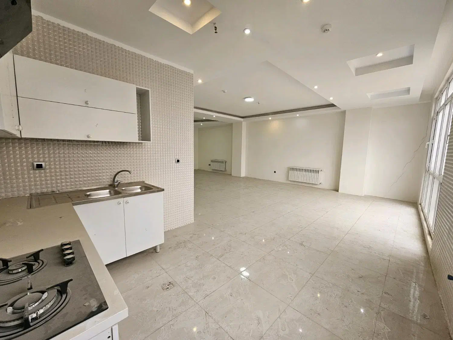 آپارتمان ۱۴۰ متری نوساز، عظیمیه پاسداران|فروش آپارتمان|کرج, عظیمیه|دیوار