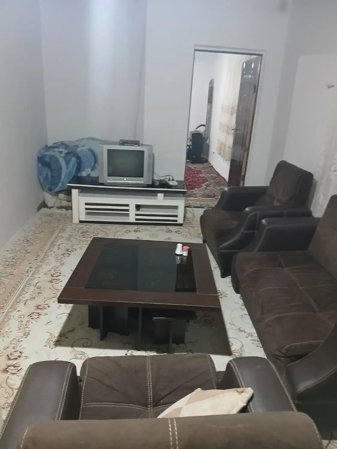 اجاره روزانه خونه ویلایی دوخواب|اجارهٔ کوتاهمدت آپارتمان و سوئیت|بندر انزلی, میان پشته|دیوار