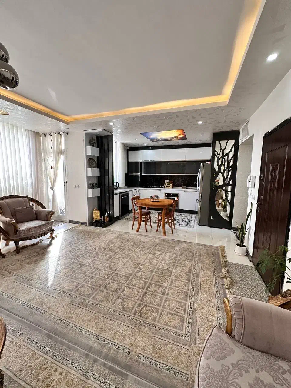 ۱۲۱متر تک واحدی سه خواب مستر دار واقع در گلدیس|اجارهٔ آپارتمان|شاهینشهر, شهرک گلدیس|دیوار