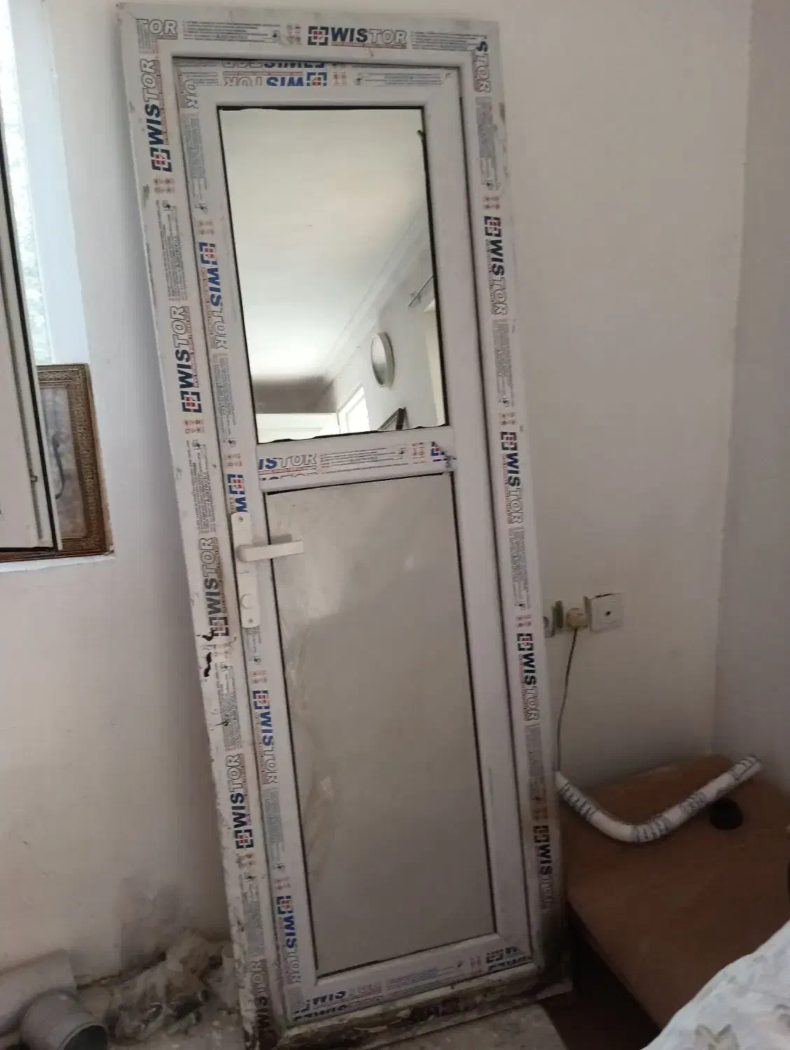 درب یو پی وی سی|مصالح و تجهیزات ساختمان|رضوانشهر, |دیوار