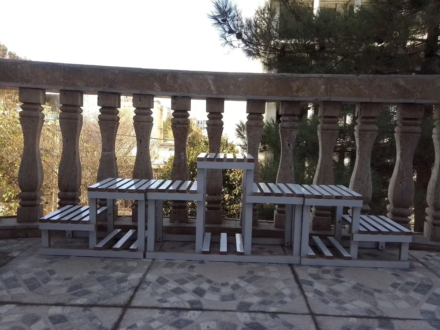 استند گل|گل و گیاه طبیعی|یاسوج, |دیوار