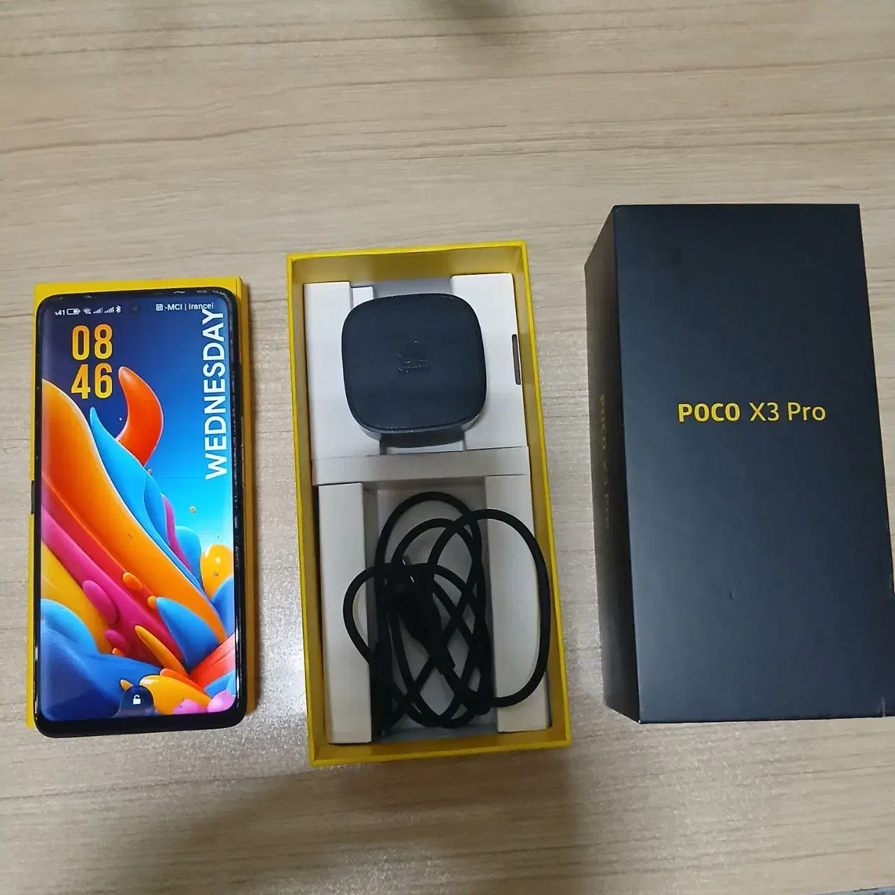 گوشی شیامی|موبایل|تهران, میدان ولیعصر|دیوار