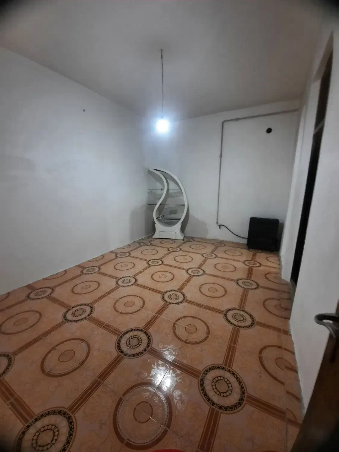 سوئیت ۵۵متری،لامپسازی خیابان نظری|فروش آپارتمان|رشت, نظری|دیوار